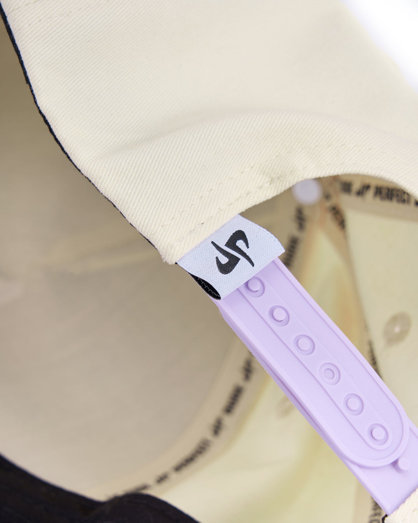 DP Dimensional Snapback