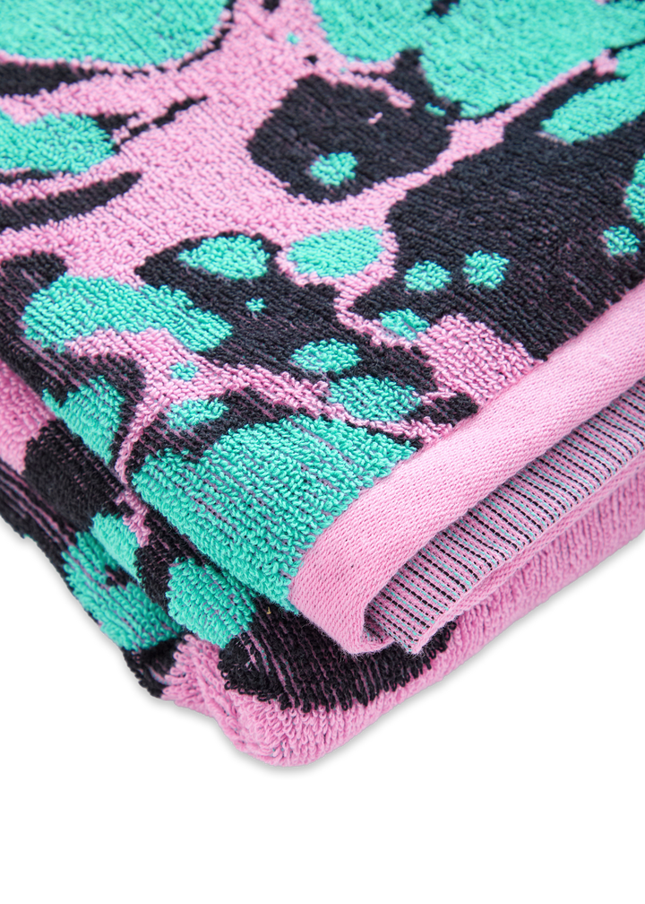 DP Poolside Pro Towel